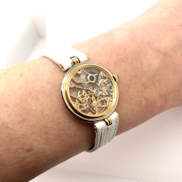 GÉRALD GENTA 26mm 18K Yellow Gold SKELETON Watch main image 7
